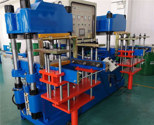 Preis Silikon Vulkanierungsmaschine Druckmaschine für das Füttern Trainingsgeschirr Weiches Säugling Mini Silikon Baby Löffel Gabel