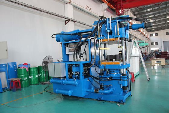 China Fabrikpreis 2000cc Horizontale Rubberspritzgießmaschine zur Herstellung von Autoteilen