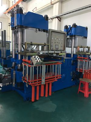 Doppeltische 250 Tonnen Klemmkraft Vakuum Kompressionsformmaschine mit 2 Pumpen