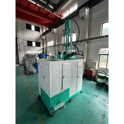 Gummizylinder-Spritzpressen-Maschine 3000cc der Spritzgussmaschine-4